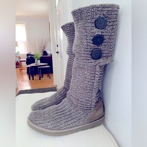 🌸UGG Cardy Knit Button Gray Boots